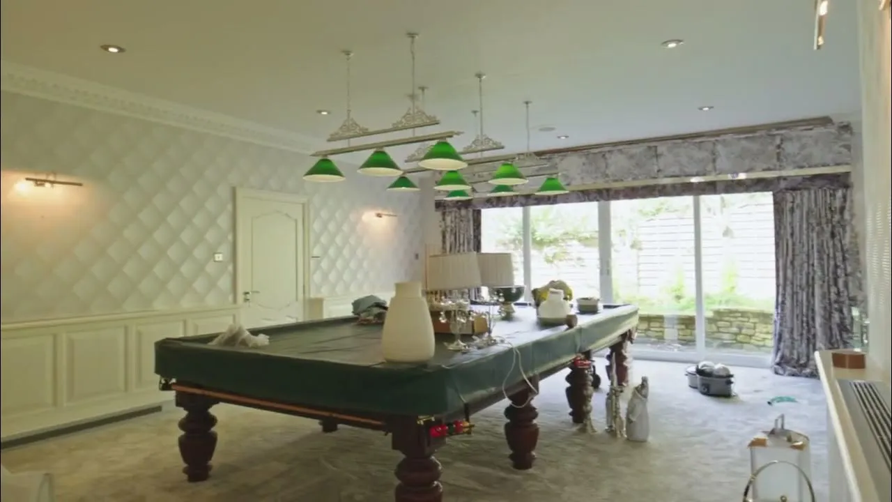 Trusted specialist removal team